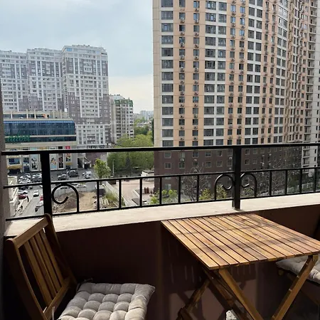 Apartment In Arcadia! *