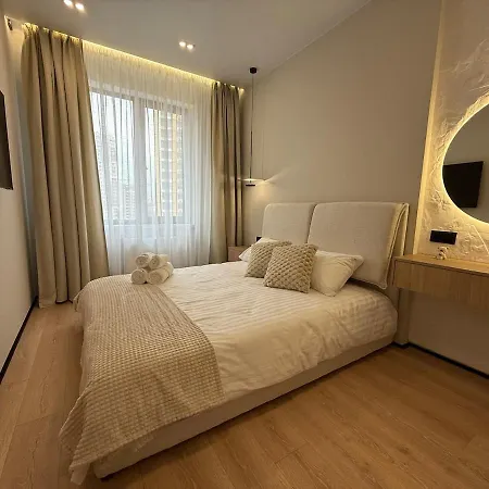 Apartment In Arcadia! Odessa