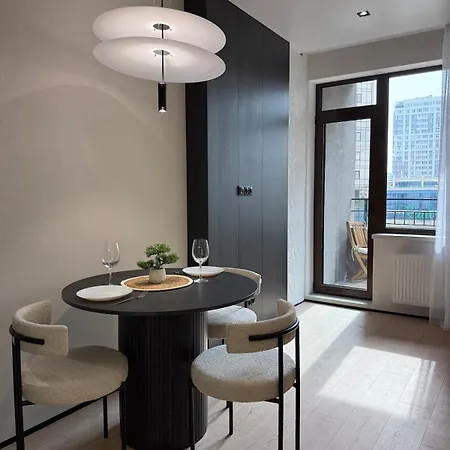 Apartment In Arcadia!